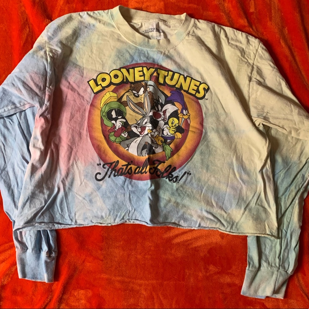 Loony Tunes long sleeve🤪